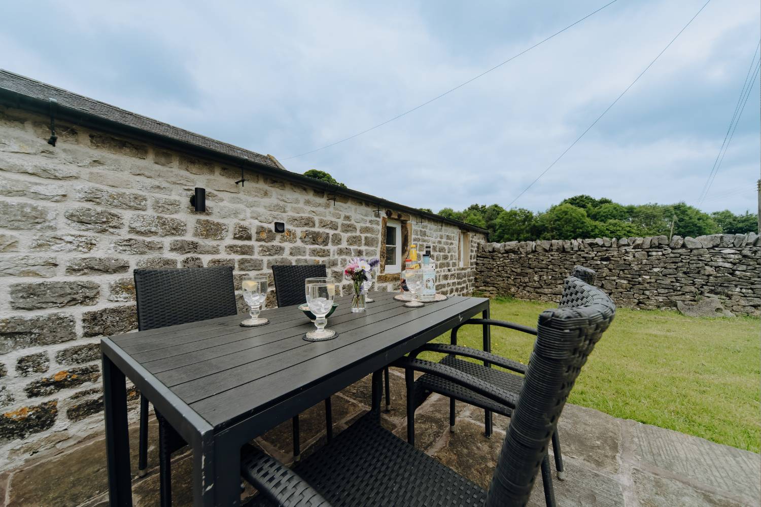 swallows barn private patio